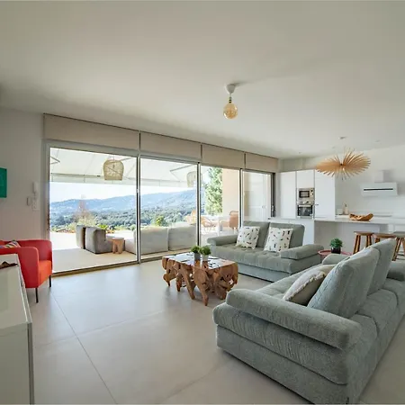 Casa Lc
